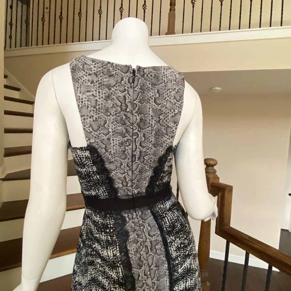 BCBG Max Azria High Low Animal Print Maxi - JJ0366 - Picture 6 of 12